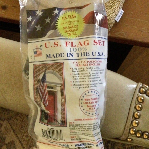 Liberty Flags American Flag Set 3'X5' PolyCotton Eagle Ornament New (2) - Picture 3 of 9